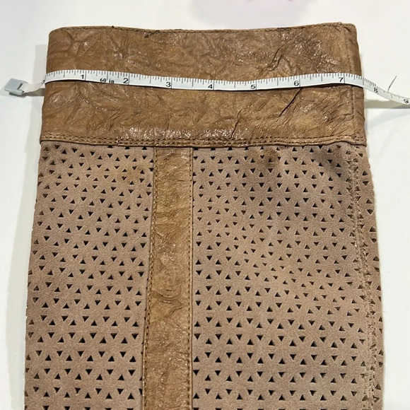 BC footwear - sided leather boots, tall and textured, 8 - Picture 15 of 15